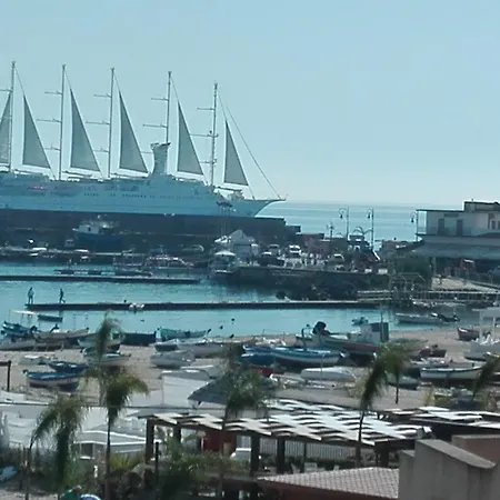 Kalaskiso' Otel Giardini Naxos